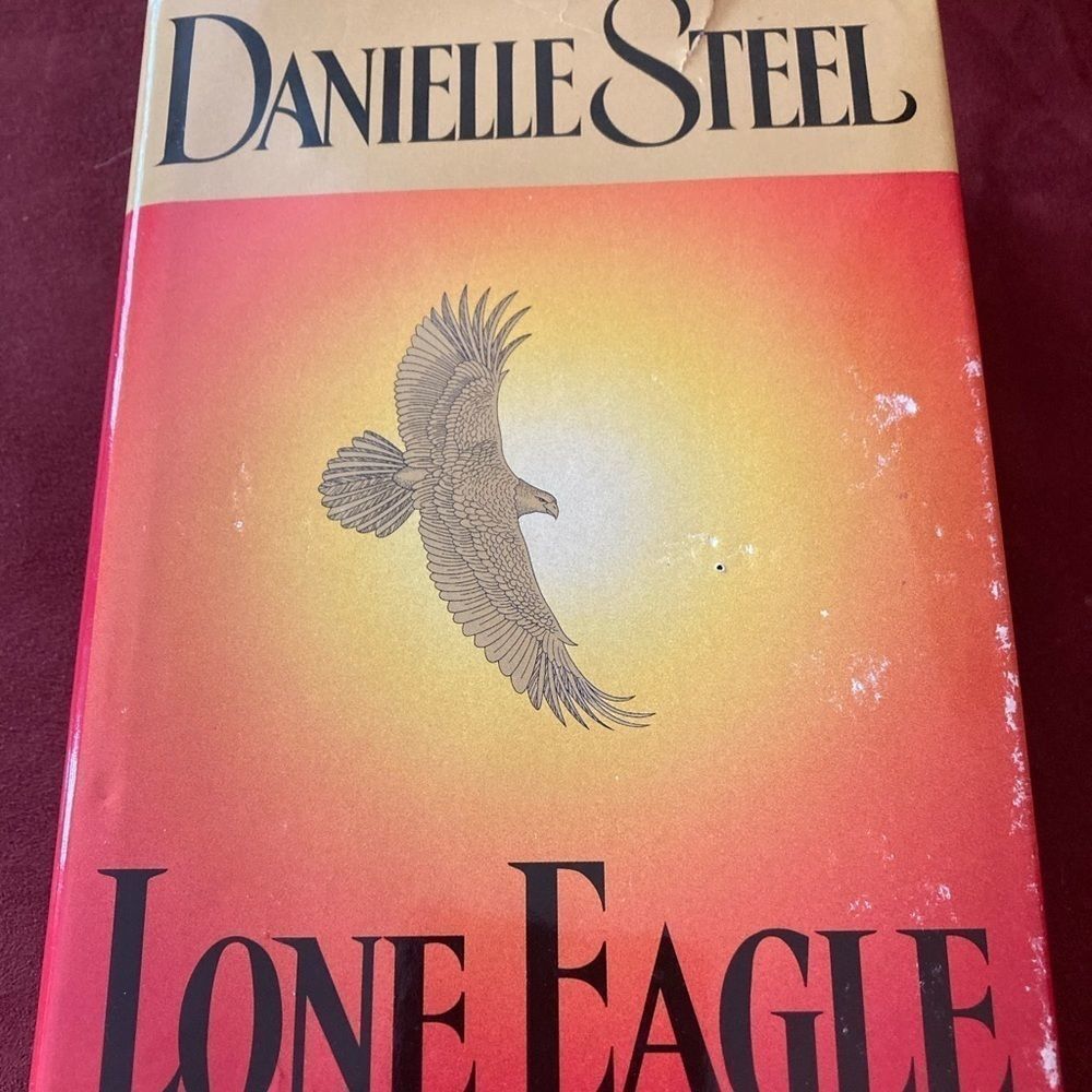 Danielle Steel Lone Eagle hardcover large print